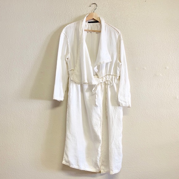 Zara Linen Crochet White Coat - Picture 5 of 8